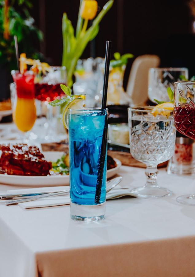 Dwor Dwikozy Hotel Kültér fotó