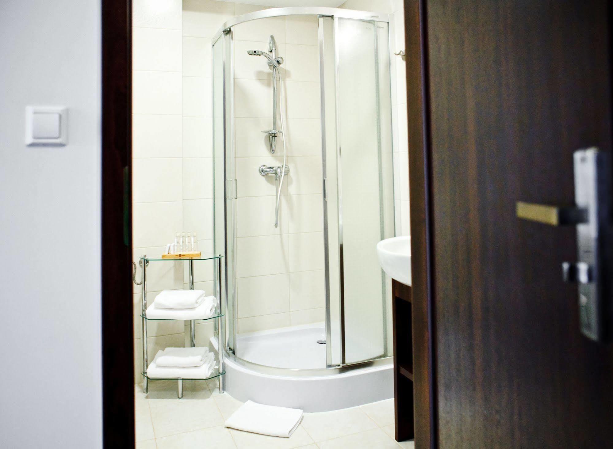 Dwor Dwikozy Hotel Kültér fotó
