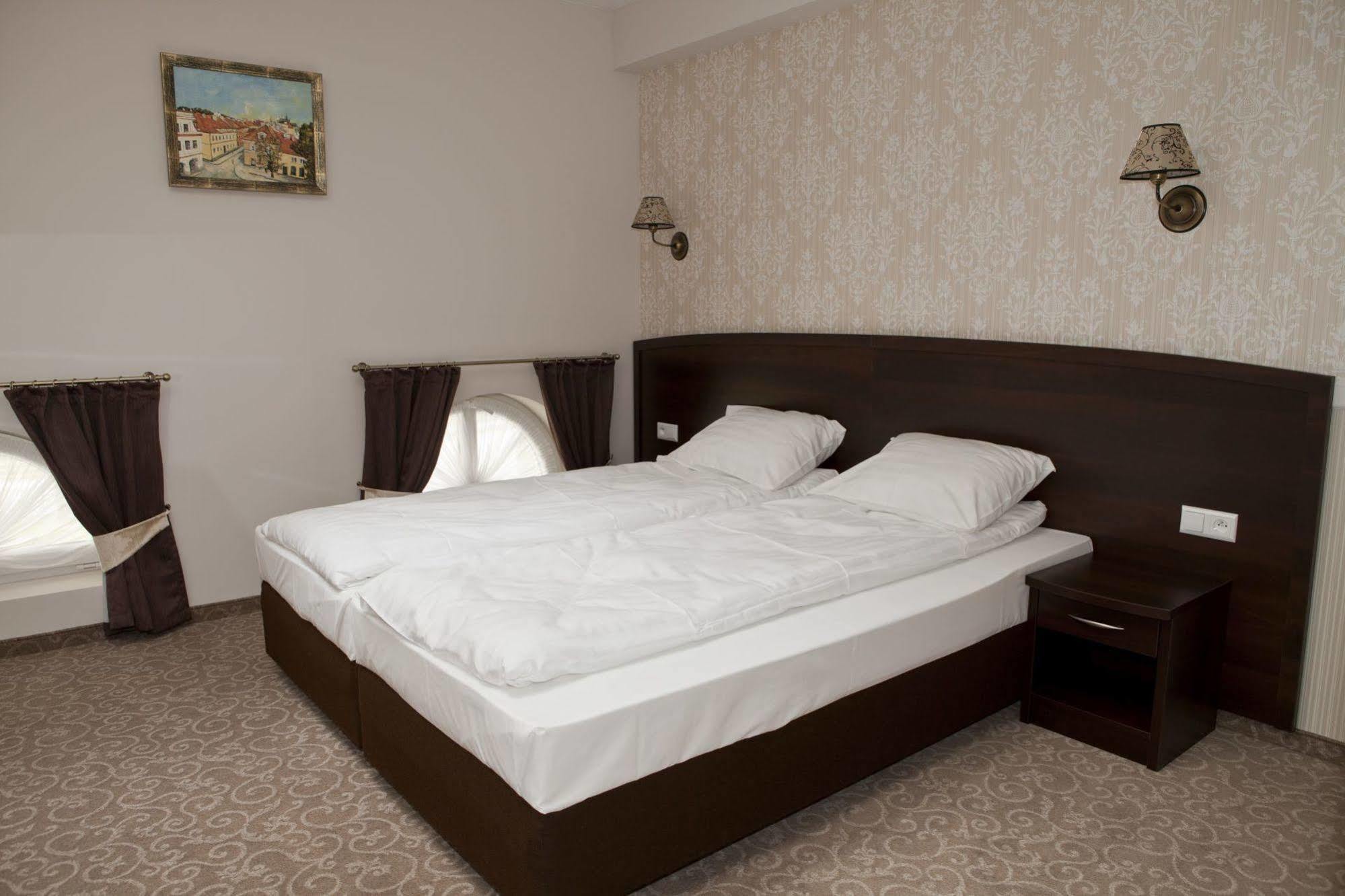 Dwor Dwikozy Hotel Kültér fotó